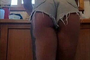 imagine this horny amateur in your kitchen