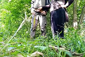 Fat MILF Shows Hairy Pissing Cunt In Park