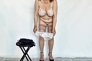 From Beige to Mint, Busty Granny MariaOld’s Lingerie Fashion Journey Unfolds. What a Unique Transformation!