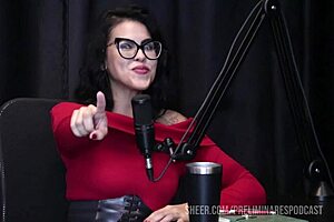 Melhores Momentos Da Bruna Ferrari No Preliminares Podcast Com Bia Hot - Parte 3 Watch On Sheer Red