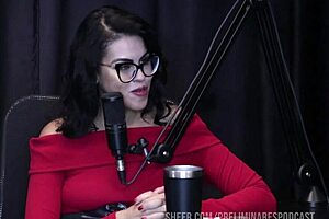 Melhores Momentos Da Bruna Ferrari No Preliminares Podcast Com Bia Hot - Parte 3 Watch On Sheer Red