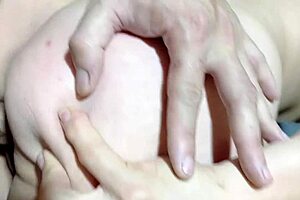 Anh Thợ Điện Nước May Mắn Gets Lucky With Vietnamese Babe In Steamy Encounter