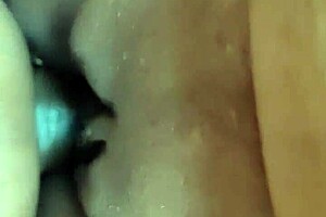 Suni Shows Off Her Clean Shaved Big Pussy 😘