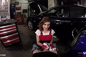 Tmwvrnet Com - Tera Link - Hot Car Mechanic Offers Extra Sex Services