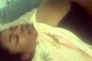 Pregnant babe with huge tits getting bbc, so sexy! 😍