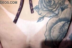 fucking deliciously on paulista streets with peeled pussy