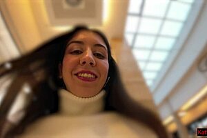 omg, teen pees in jeans at mall in public! 😱