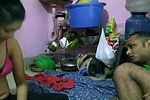 देसी परिपक्व मिल्फ मिशनरी में तीव्र गांड चुदाई