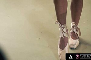 21 Naturals - Hot Ballerina Eveline Dellai Uses Her Feet To Make A Cock Cum On Them