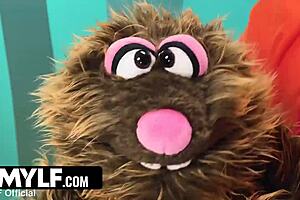 is ryan keely handling blowbang and titty fuck on skeet street?