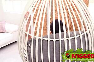 hot venezuelan mami with juicy ass gets quick doggystyle anal from big cock