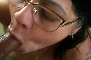 eyaculo en la cara de mi suegra