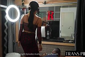 pretty shemale daisy taylor