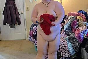 BBW Performs Lingerie Striptease Dance