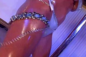 Hot Japanese pole dancer Kurea Muto gets creampied after sexy dance.