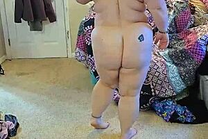 BBW Performs Lingerie Striptease Dance