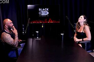 Começou Recente Com Conteúdo Pornô Trabalhava Com Turismo Fez Uma Dp E O Cliente Que Queria Um Encontro - Agatha Mama Watch On Sheer Red