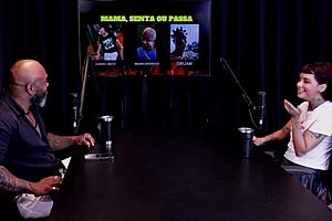 i begged annie clementine to insert tennis ball in ass for money