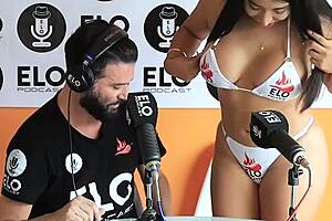 i get all hot in the spicy room with verito aguas...