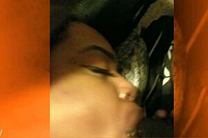 Keyzz Strokes Receives Deep Throat