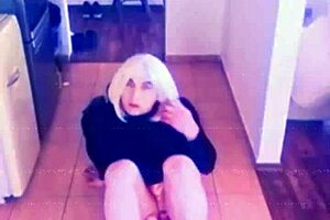 cute tranny babe veronica does some solo training