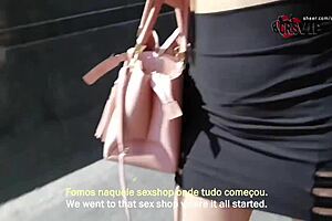 Old slut swallows cum at gloryhole