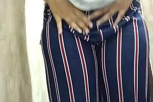 indian girl riya thakur bathes and makes video for boyfriend.