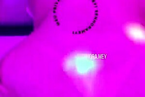 conheçam a mais nova dominatrix do mercado erótico senhora mey 😈