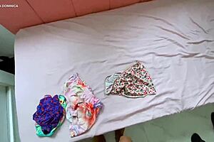 contratei essa empregada safada que me provocou com shortinho