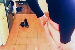 cute tranny babe veronica does some solo training