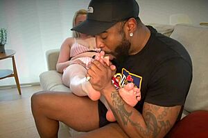 dru vs foot fetish euro chick