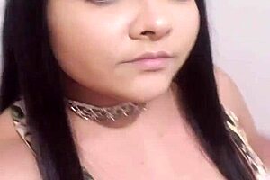 Beautiful Cute Girl Gets Naked And Uses Her Toys