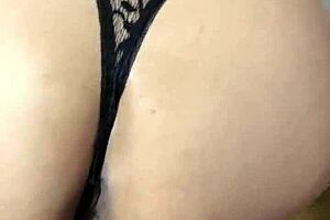 Conozco A Madura Con Buenas Nalgas En El Colectivo, Le Gustan Jóvenes Y Me Convida A Su Casa