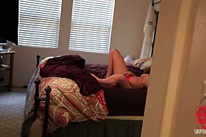 busty redhead siri fingers herself 😍