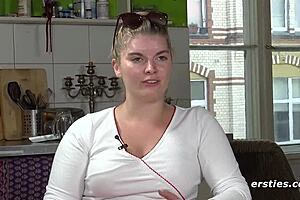 i'm a blonde german azubi from düsseldorf masturbating my hairless pussy passionately on camera