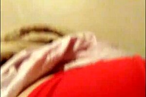 Big black dick vs big booty white bitch?