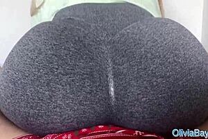 Cumshot on Yoga Pants Rubbing Cock Against Sexy Ass 😍