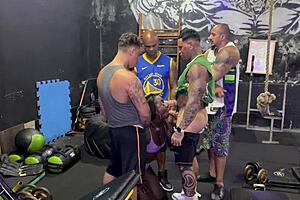 Me And Friends Fuck Hot Latina In Gym With Everyone Watching