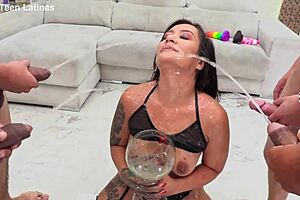 Alexa Lewis Faces Intense Challenge In Group Activity