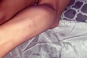 i'm squirting n fucking this latina slut in sa