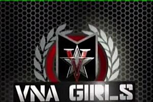 roxy raye rimming dildo & finger frenzy