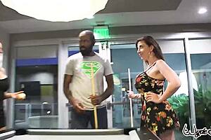 Sara Jay is a legendary pornstar with jaw-dropping curves