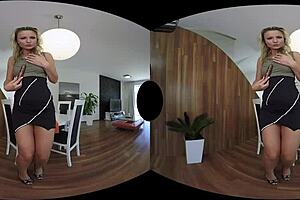 Samantha Jolie Loves VR Sex And Toying Pussy