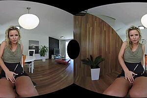 Samantha Jolie Loves VR Sex And Toying Pussy