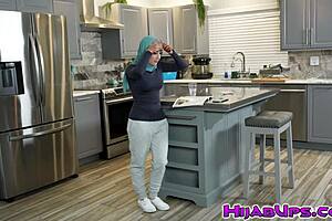 Peter Green's Raging Shaft Tests Violet Gems' Pussy!