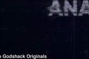 watch Ria Sunn dominate in 6 on 1 gangbang