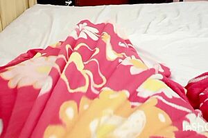 latina woke up with desire for solo feet play