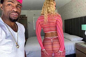 Rome Major, cum on that stunning blonde Mellanie Monroe's juicy phat ass!