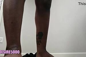 Curvy housewife twerking in the living room