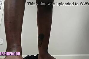 Curvy housewife twerking in the living room